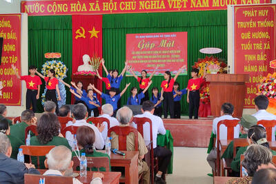 TỊNH BẮC TỔ CHỨC GẶP MẶT, ÔN LẠI TRUYỀN THỐNG LỰC LƯỢNG DU KÍCH XÃ THỜI KỲ CHỐNG MỸ