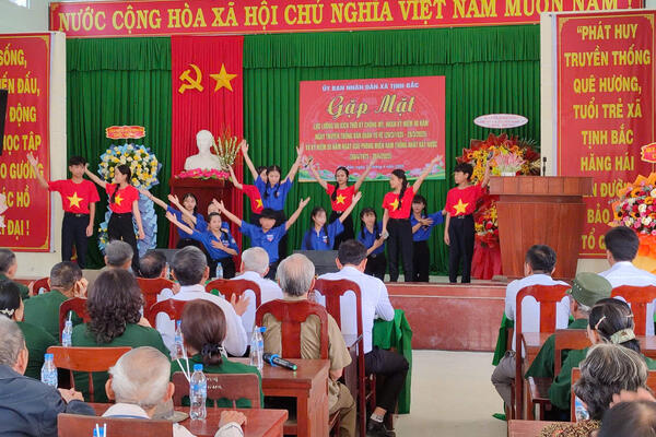 TỊNH BẮC TỔ CHỨC GẶP MẶT, ÔN LẠI TRUYỀN THỐNG LỰC LƯỢNG DU KÍCH XÃ THỜI KỲ CHỐNG MỸ